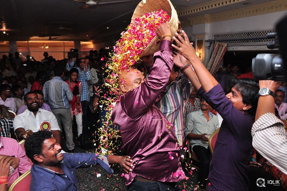 Jyothi-Lakshmi-Movie-Abhinandana-Sabha